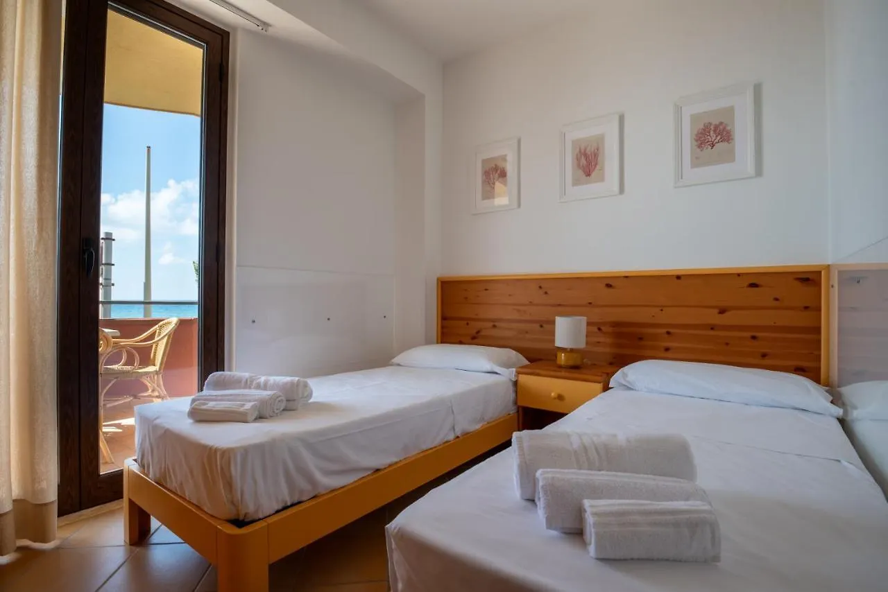 Residence L'Arcipelago Appartamenti Fronte Mare Con Ampio Balcone Capo d'Orlando