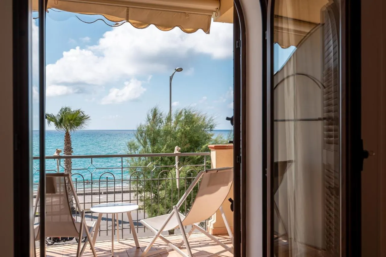 Holiday home Residence L'Arcipelago Appartamenti Fronte Mare Con Ampio Balcone Capo d'Orlando Italy