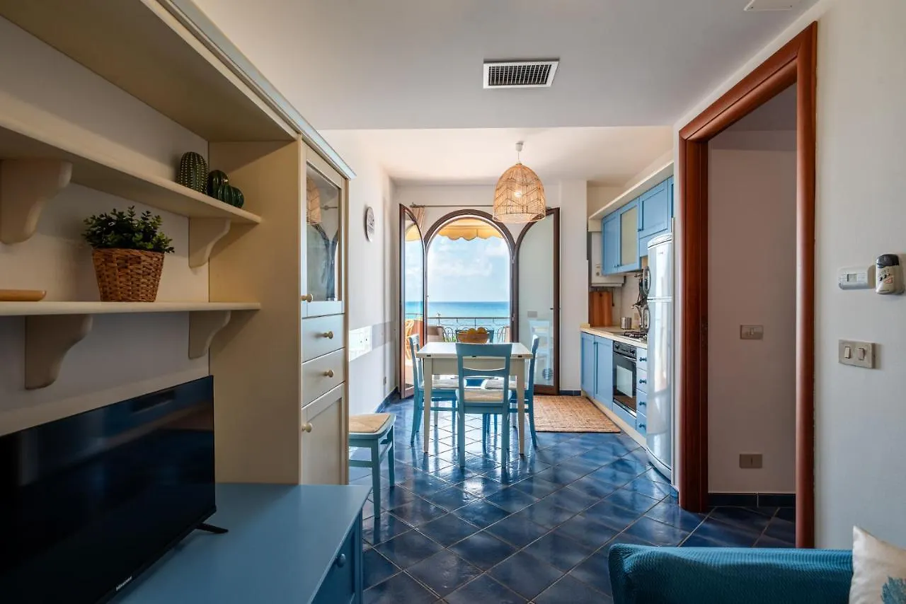 Residence L'Arcipelago Appartamenti Fronte Mare Con Ampio Balcone Capo d'Orlando Italy
