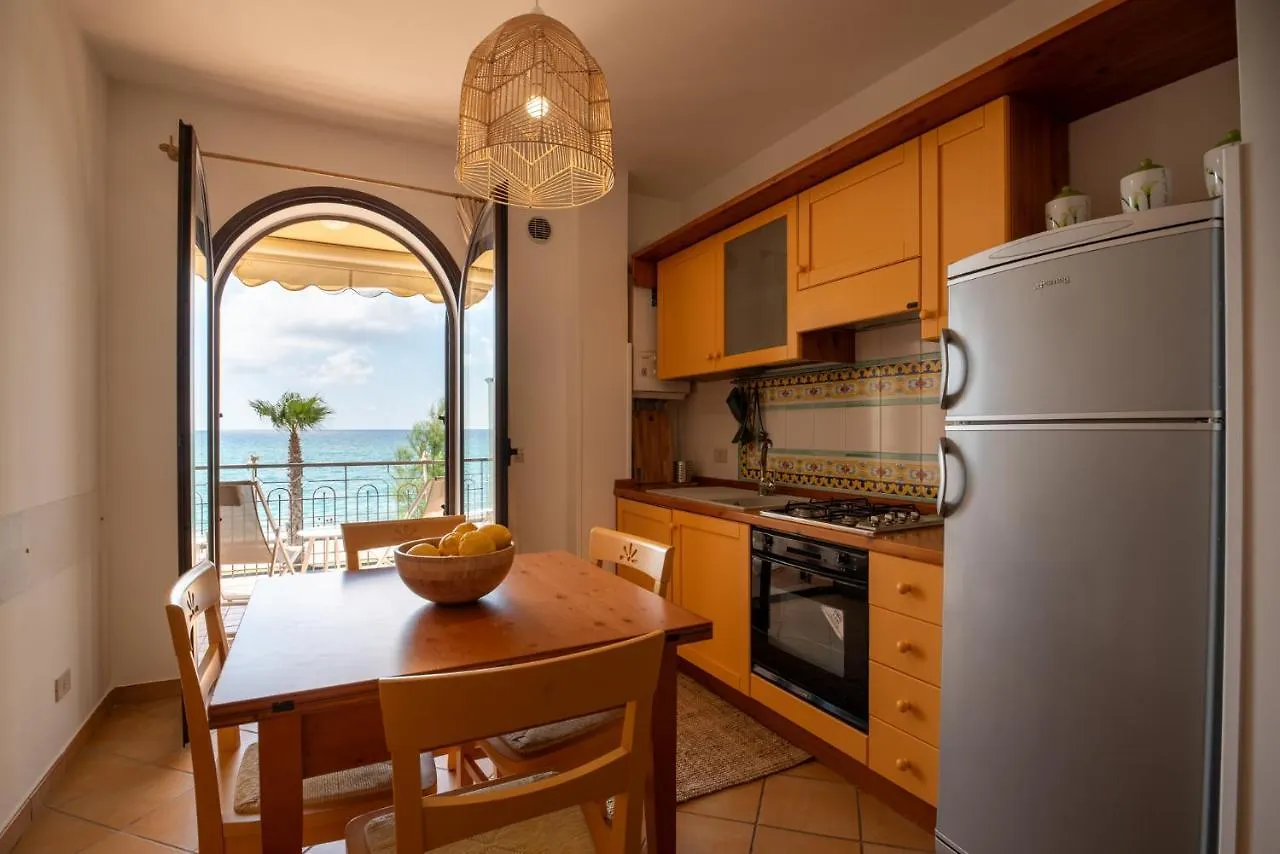 Holiday home Residence L'Arcipelago Appartamenti Fronte Mare Con Ampio Balcone Capo d'Orlando Italy