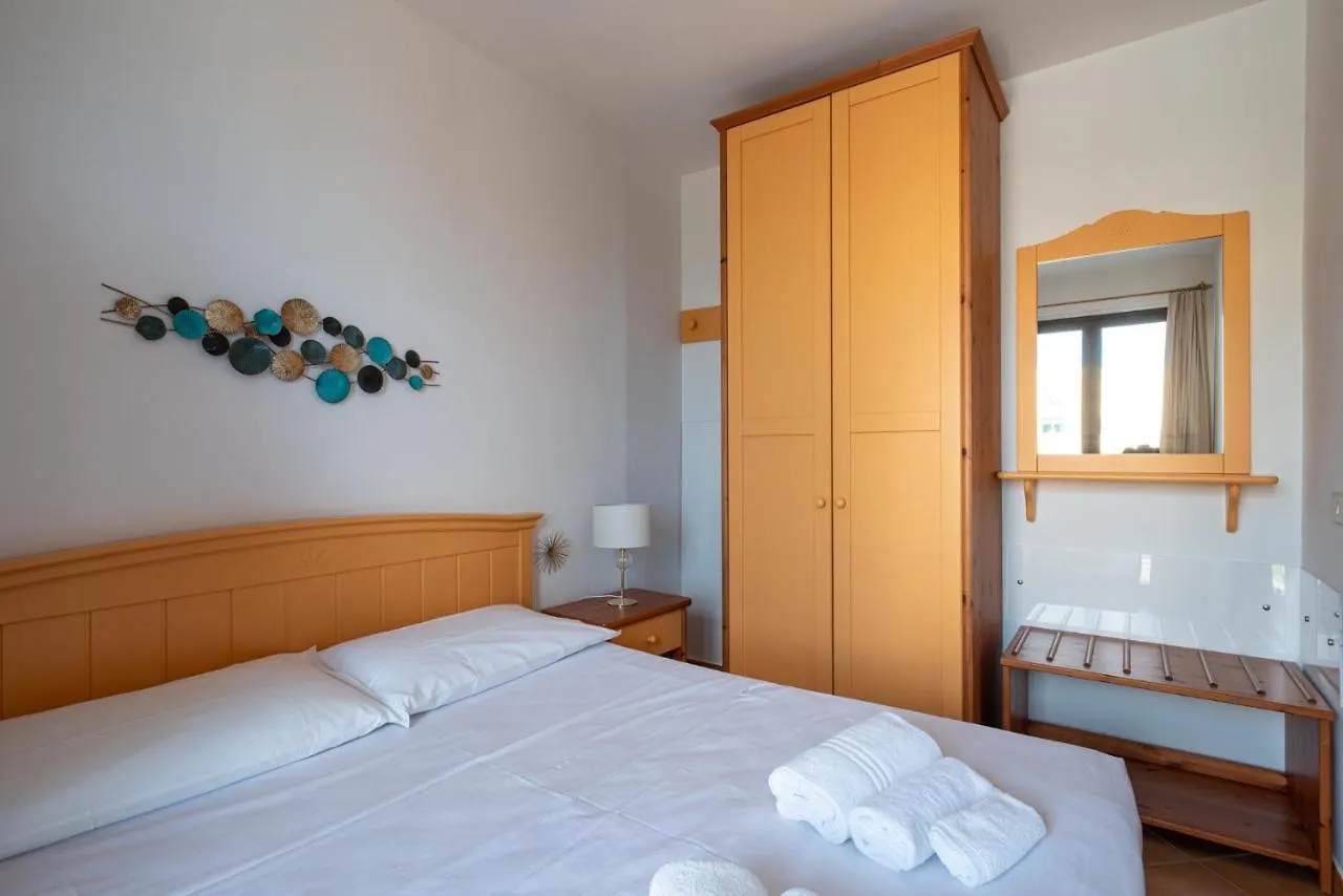 Residence L'Arcipelago Appartamenti Fronte Mare Con Ampio Balcone Capo d'Orlando Italy