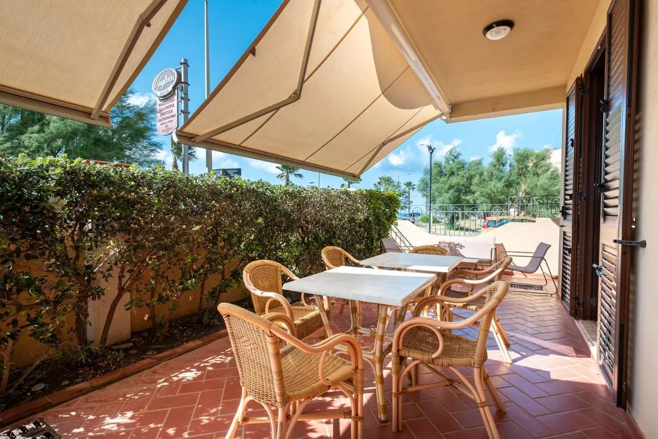 Residence L'Arcipelago Appartamenti Fronte Mare Con Ampio Balcone Capo d'Orlando 0*,  Italy